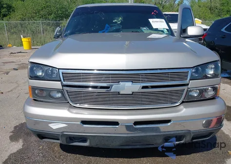 2006 Chevrolet Silverado 1500 Ls from USA, damaged, VIN 2GCEC13V861260282